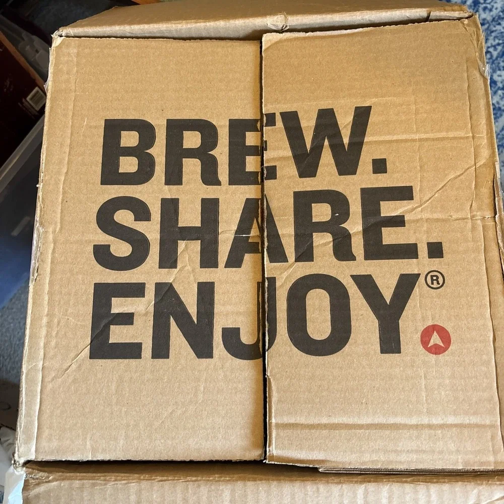 Northern Brewer Starter Kit Amber Ale Block Party Ready In Four Weeks- See Photo